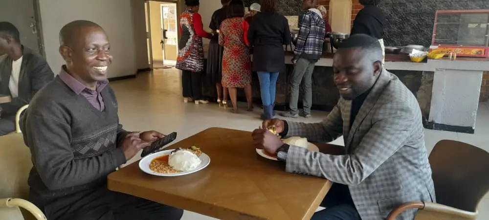 Attendees of the RAAZ Ministers Fellowship enjoying lunch together Attendees of the RAAZ Ministers Fellowship enjoying lunch together